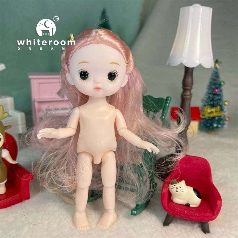 6 1/2 inch, Sweet Doll - Annie Potter's Yarn Basket