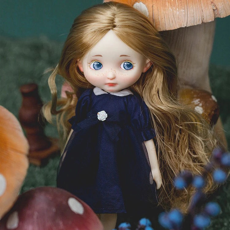 8 inch Pipitom Freckle Doll - Annie Potter's Yarn Basket