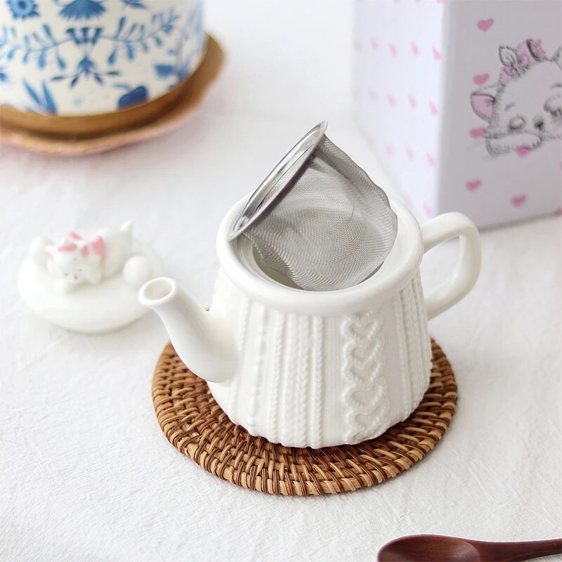 Cartoon Mary Cat Ceramic Teapot - Annie Potter's Yarn Basket